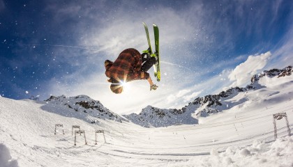 爱游戏在线登录入口-兵不血刃：北京队利用快攻和精准投篮轻松取胜！，北京队赢了吗