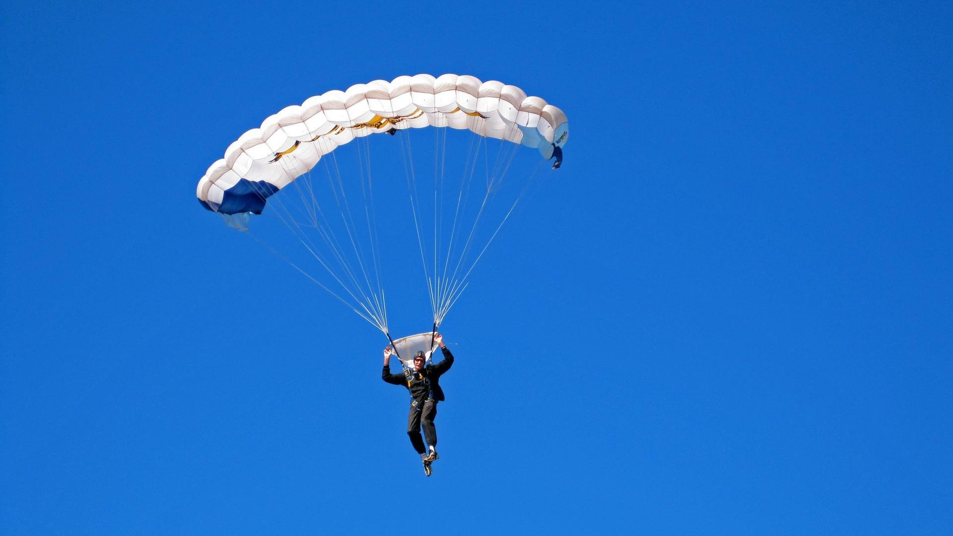 “足球+科技”创新创业大赛火热举行，激发行业创新潜能，足球创新创业计划书